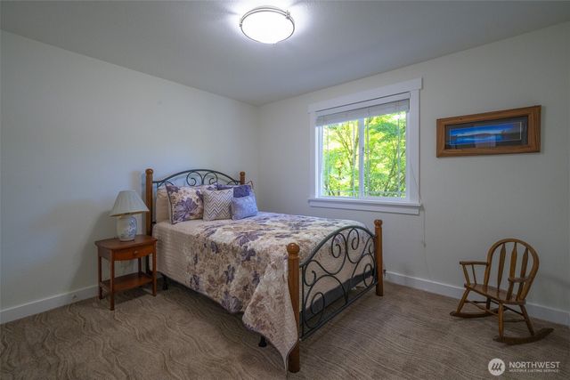 16036 177th Place NE, Woodinville, WA 98072