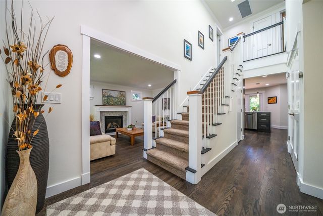 16036 177th Place NE, Woodinville, WA 98072