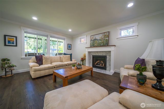 16036 177th Place NE, Woodinville, WA 98072