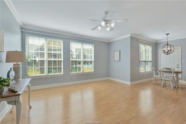 801 Luther Street W 407, College Station, TX 77840