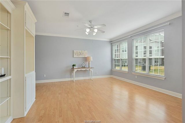 801 Luther Street W 407, College Station, TX 77840