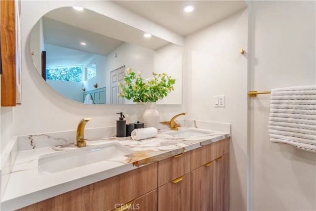 236 Mission Dr, Fullerton, CA 92831