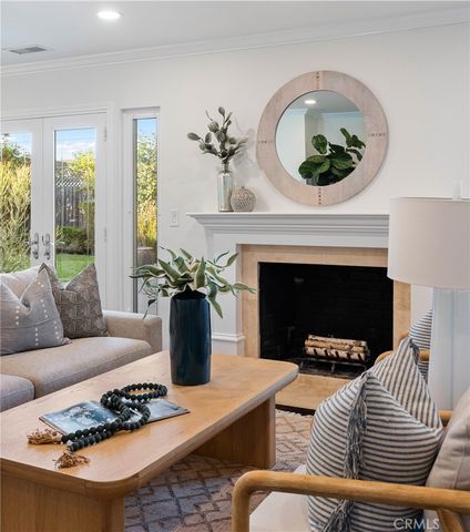 832 Presidio, Costa Mesa, CA 92626