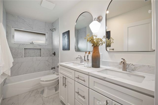 832 Presidio, Costa Mesa, CA 92626