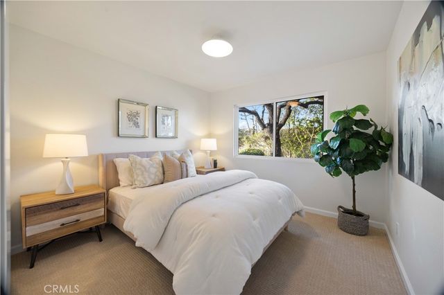 832 Presidio, Costa Mesa, CA 92626