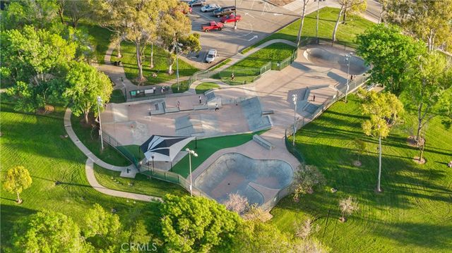 832 Presidio, Costa Mesa, CA 92626