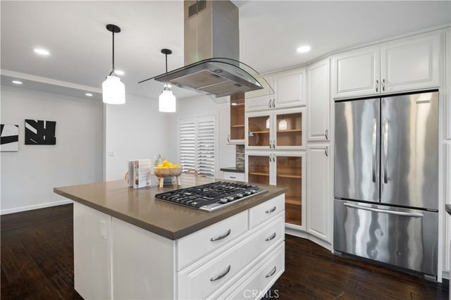 832 Presidio, Costa Mesa, CA 92626