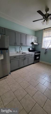 5261 E ROOSEVELT BLVD, Philadelphia, PA 19124