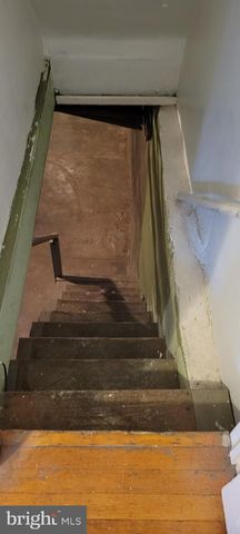 5261 E ROOSEVELT BLVD, Philadelphia, PA 19124