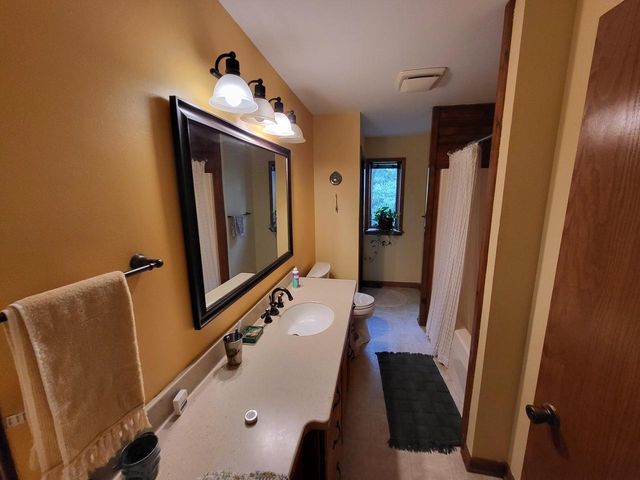 5155 Sunrise Ridge TRAIL, Middleton, WI 53562