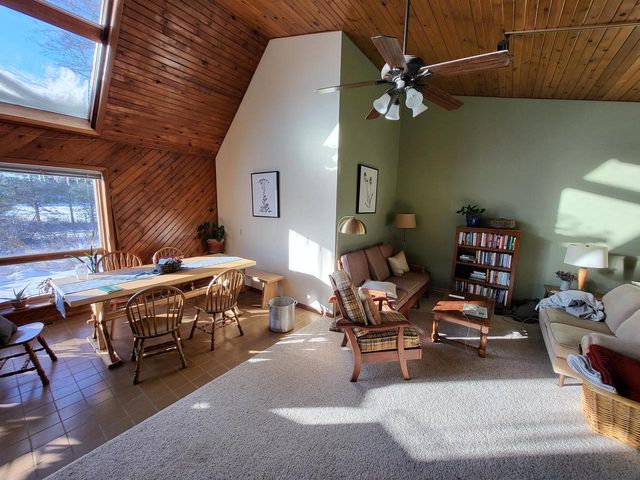 5155 Sunrise Ridge TRAIL, Middleton, WI 53562