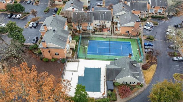 125 Mt Vernon Circle, Atlanta, GA 30338