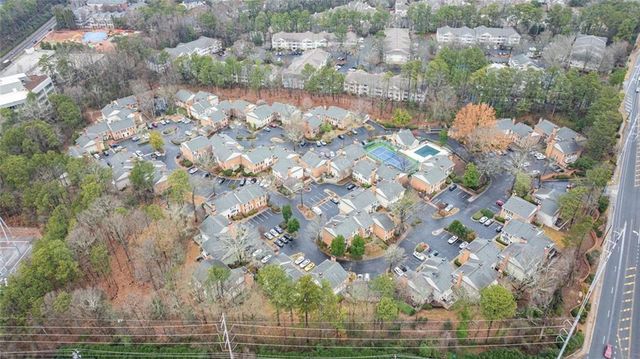 125 Mt Vernon Circle, Atlanta, GA 30338