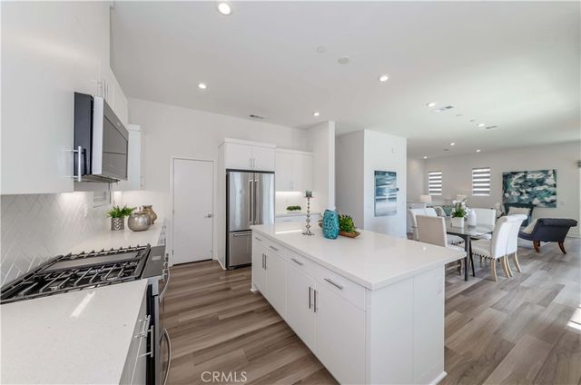 1403 W Bushell Street, Anaheim, CA 92805