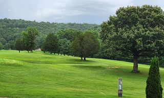 488 S Plantation Dr, Cookeville, TN 38506