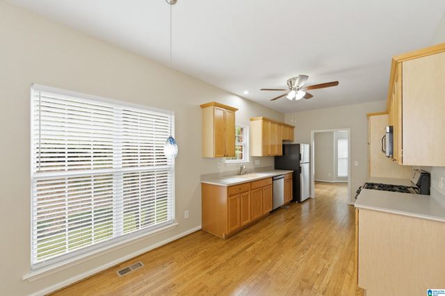 104 BEACH CIRCLE, Birmingham, AL 35242