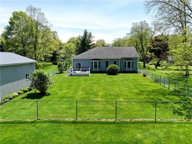 472 Vosburg Road, Webster, NY 14580