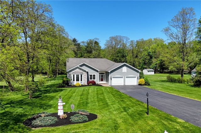 472 Vosburg Road, Webster, NY 14580