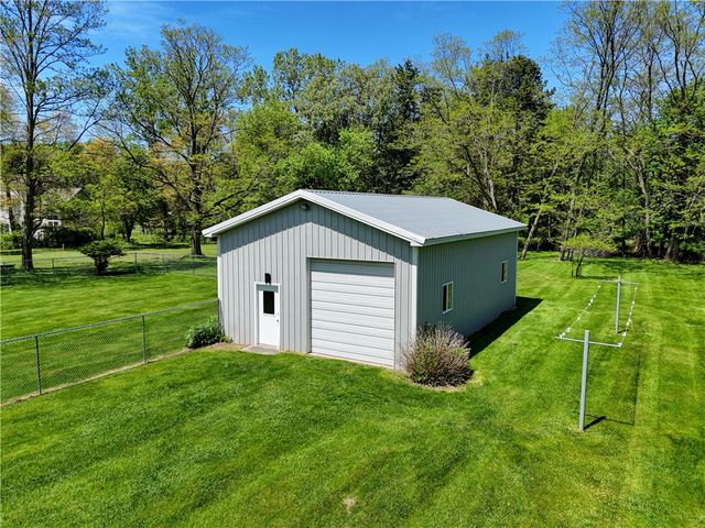 472 Vosburg Road, Webster, NY 14580