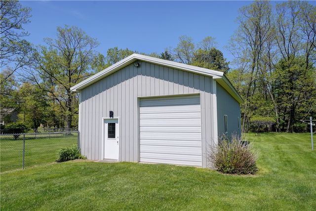 472 Vosburg Road, Webster, NY 14580