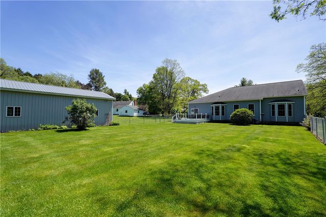 472 Vosburg Road, Webster, NY 14580