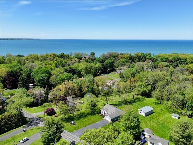 472 Vosburg Road, Webster, NY 14580