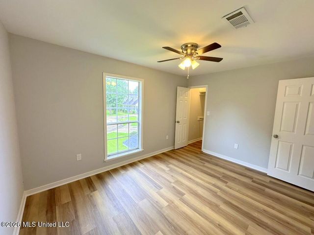 1404 Rosemont Drive, Clinton, MS 39056