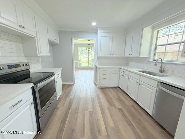 1404 Rosemont Drive, Clinton, MS 39056