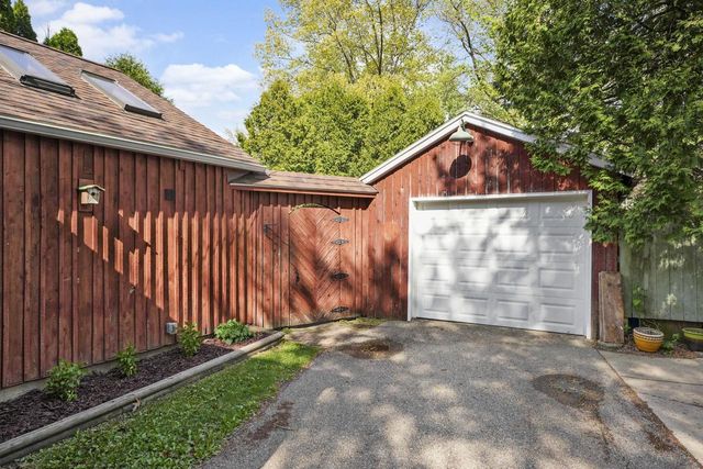 4504 Schofield Street, Monona, WI 53716