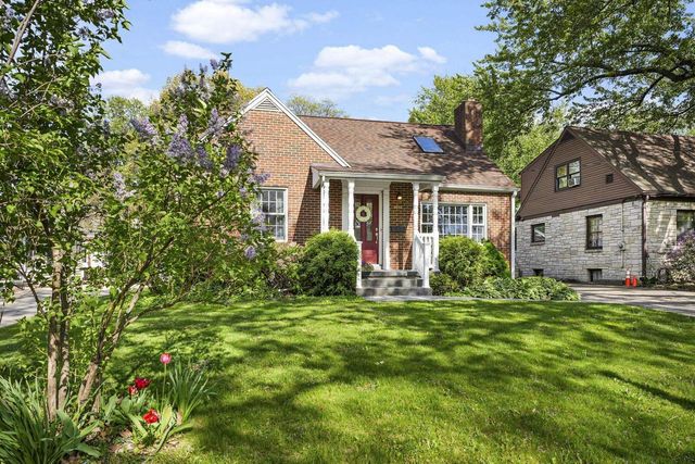 4504 Schofield Street, Monona, WI 53716