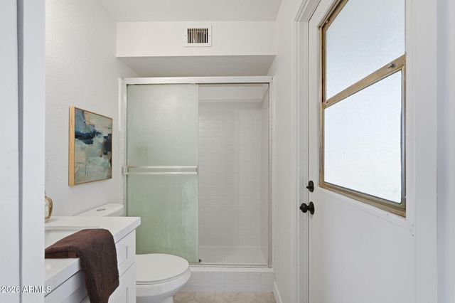 709 N LINDEN Circle, Mesa, AZ 85203