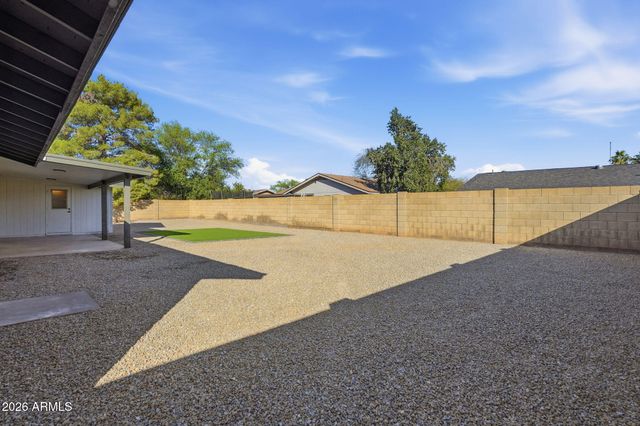 709 N LINDEN Circle, Mesa, AZ 85203