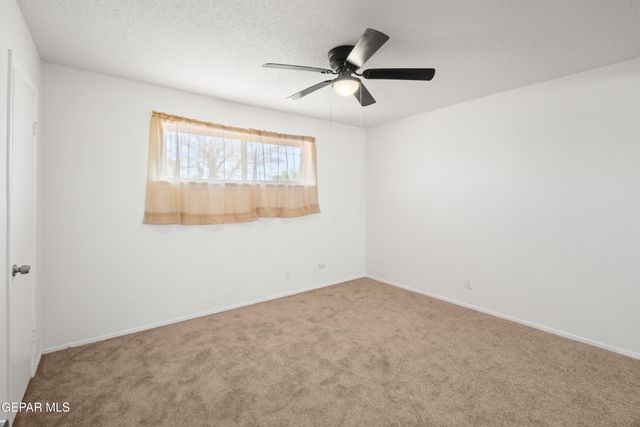 9516 IRIS Drive, El Paso, TX 79924