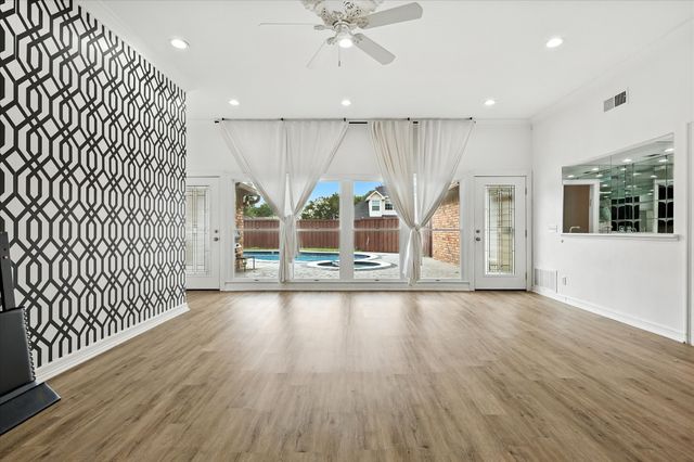 7021 Lattimore Drive, Dallas, TX 75252