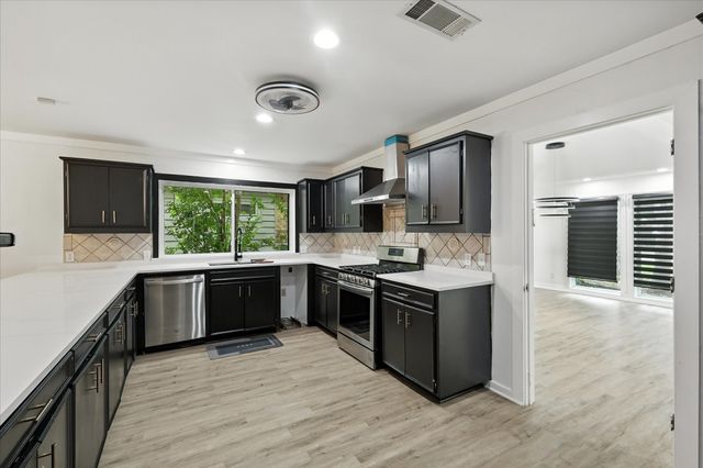 7021 Lattimore Drive, Dallas, TX 75252