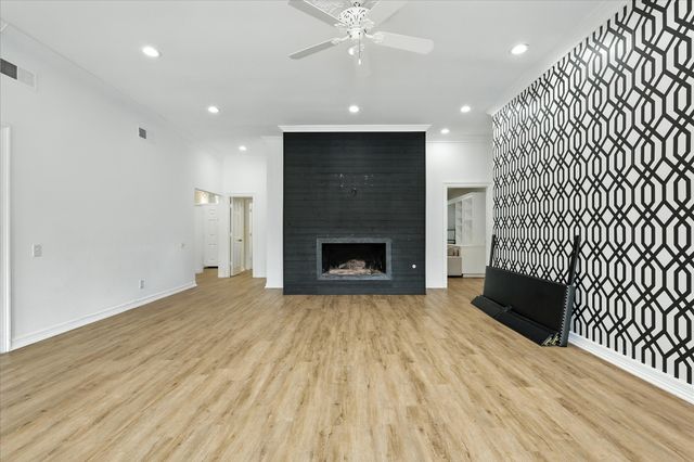 7021 Lattimore Drive, Dallas, TX 75252