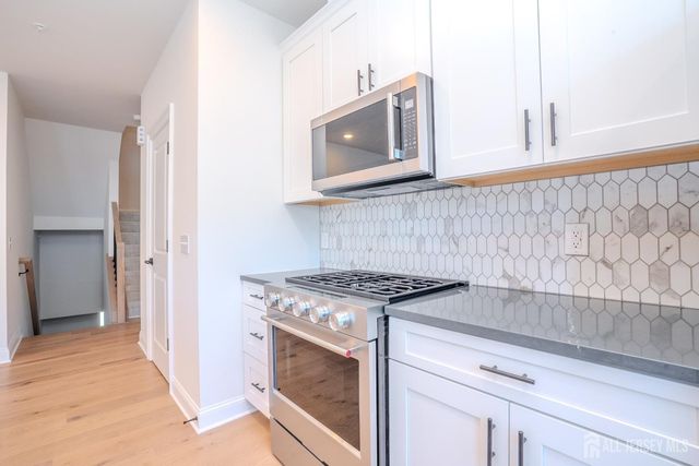 115 Jessie Place, New Brunswick, NJ 08901