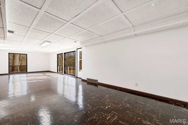 1039 Coffey Court, St Louis, MO 63126