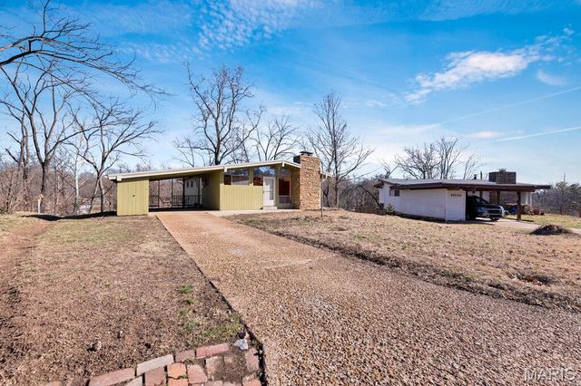 1039 Coffey Court, St Louis, MO 63126