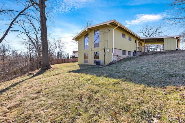 1039 Coffey Court, St Louis, MO 63126