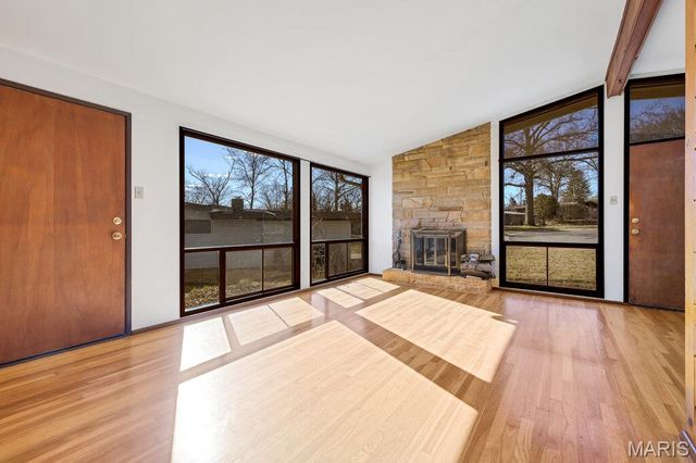 1039 Coffey Court, St Louis, MO 63126