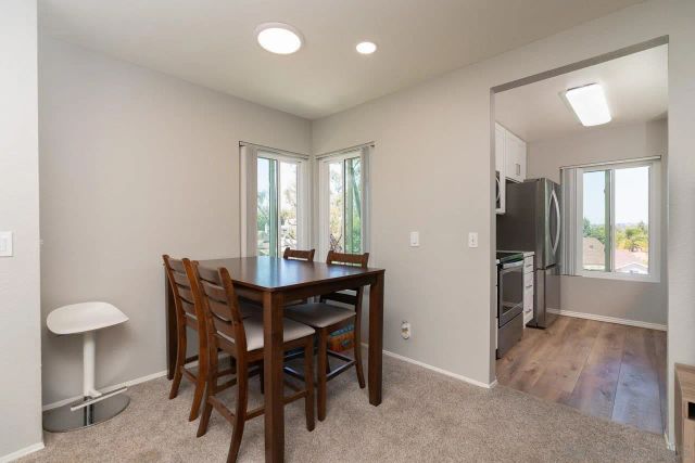 663 Diamond Way 229, Vista, CA 92083
