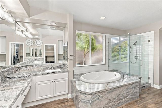 4427 Putting Green, Corona, CA 92883
