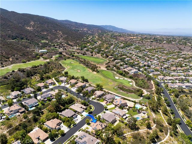 4427 Putting Green, Corona, CA 92883