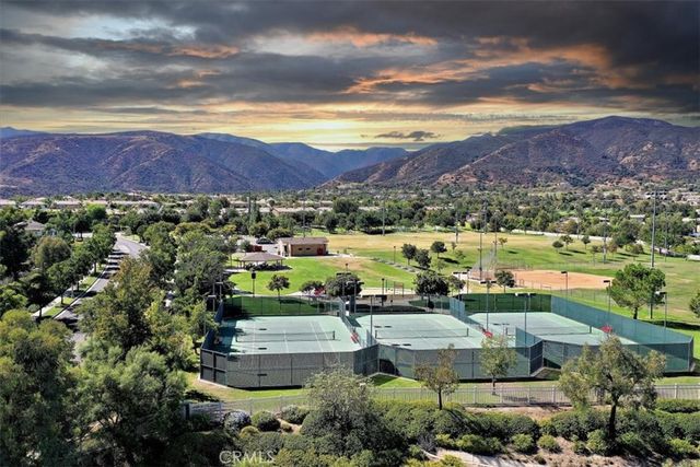 4427 Putting Green, Corona, CA 92883