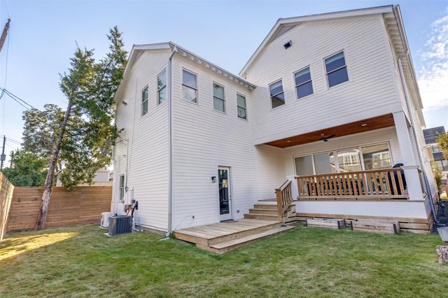 709 E 13th Street, Houston, TX 77008