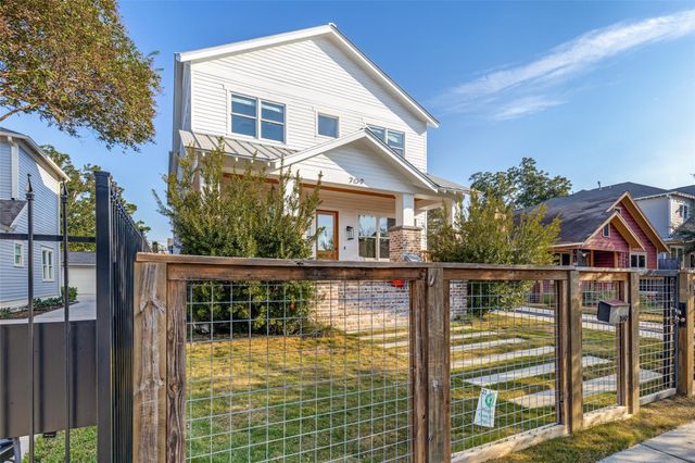 709 E 13th Street, Houston, TX 77008