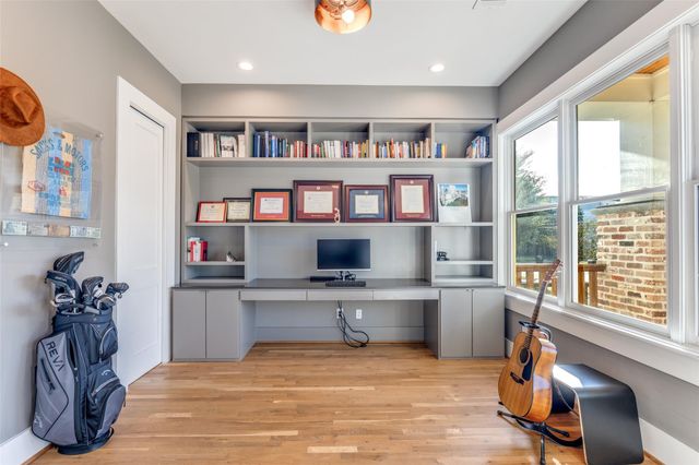 709 E 13th Street, Houston, TX 77008