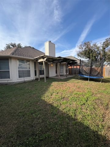 4510 Kensington Court, Grand Prairie, TX 75052