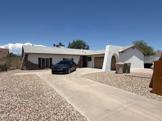 6410 W PURDUE Avenue, Glendale, AZ 85302